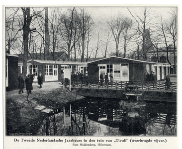 300749 Gezicht op het Jaarbeursterrein van de tweede Nederlandse Jaarbeurs in het Park Tivoli (Kruisstraat) te Utrecht.
